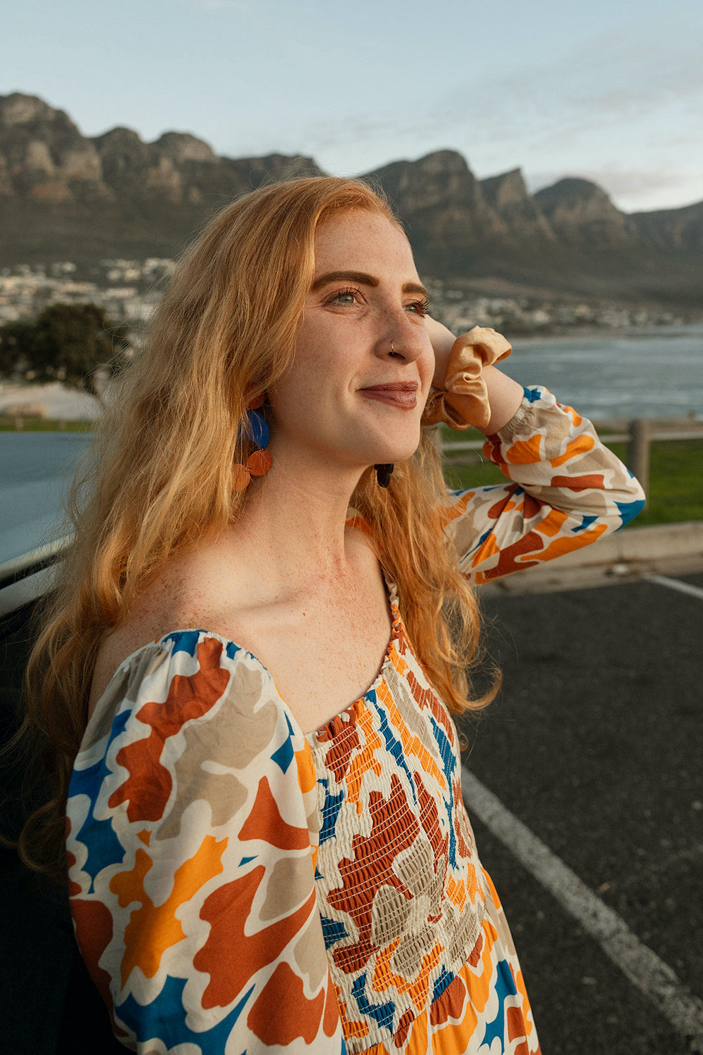 kavakia-leather-earring