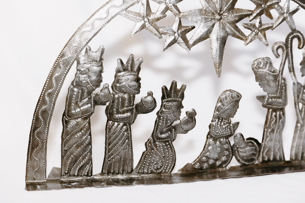 Arched Standing Nativity